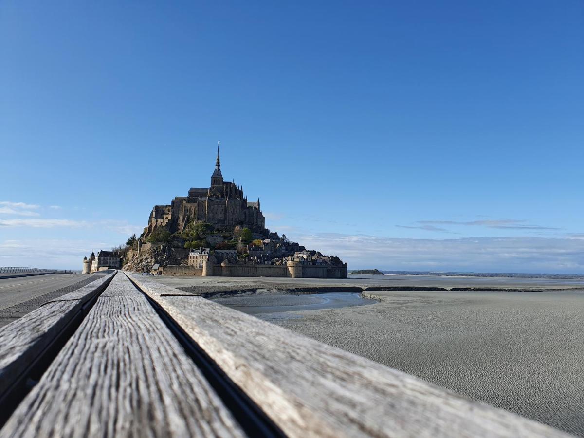 La Bastide Du Moulin - Mont St Michel Bed and Breakfast Moidrey Buitenkant foto